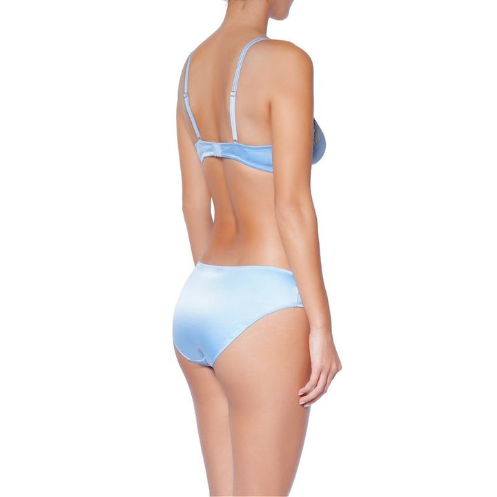 Bliss collection bra presented in ciel color on a model.