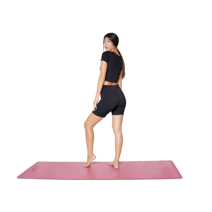 Huit bien-etre v-shaped color block bike shorts, yoga shorts, Huit.com