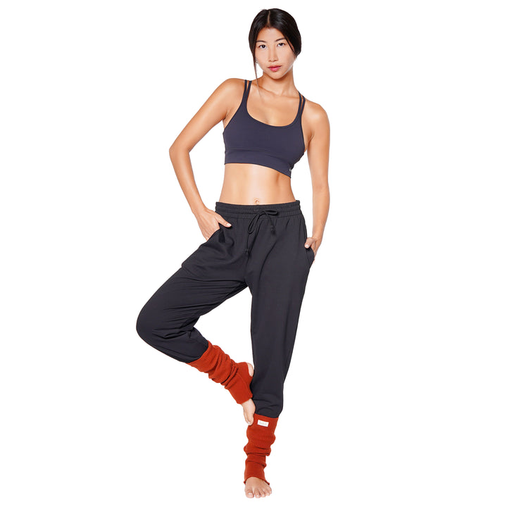 Huit Bien-etre cashmere leg warmers, Huit.com