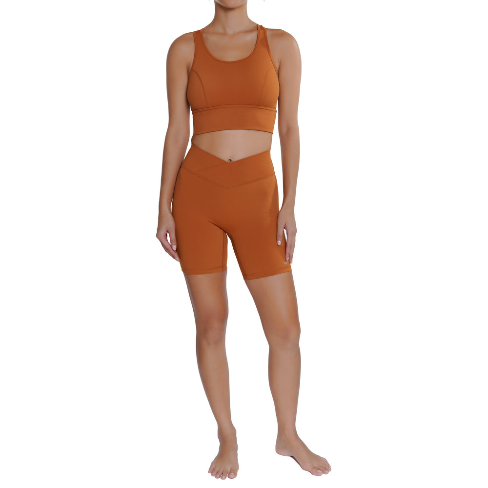 Huit Bien-etre v-shaped color block biking shorts, yoga shorts, Huit.com