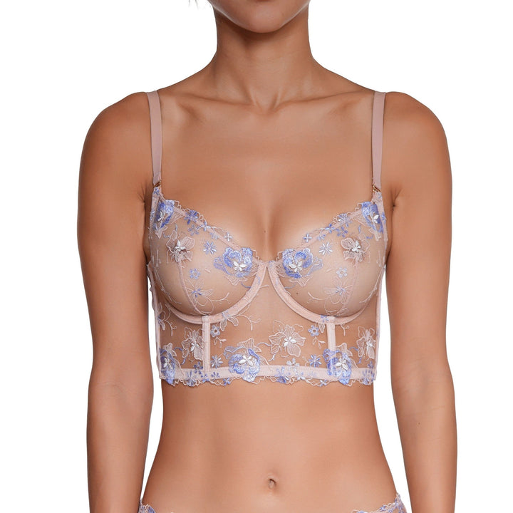 Élise Bustier