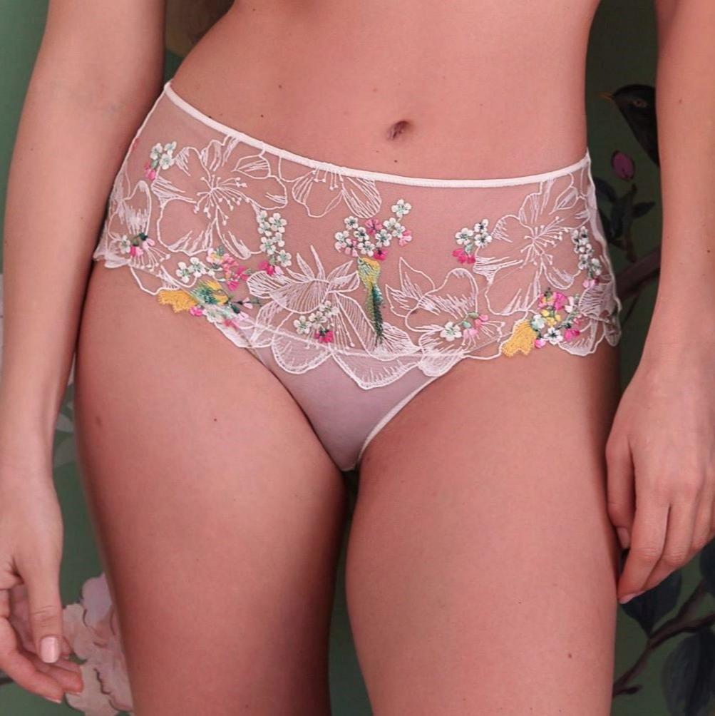 HUIT - Winter Romance - Shorty